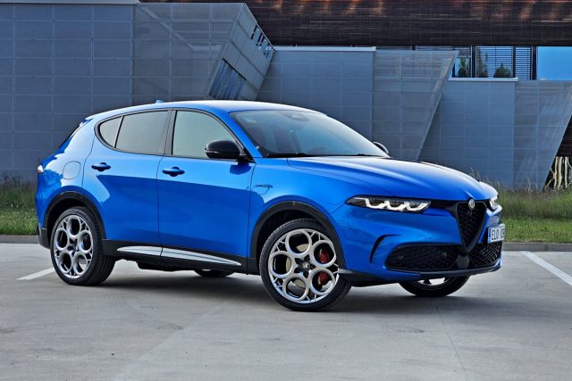 Test Alfa Romeo Tonale Plug-In Hybrid Q4 (2023)