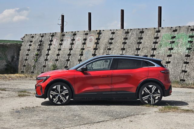 Test Renault Megane E-Tech 100% elektrický (2023)
