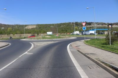 kruhovy-objezd-policie