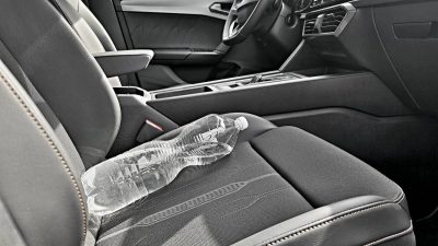 pet_lahev-sedadlo