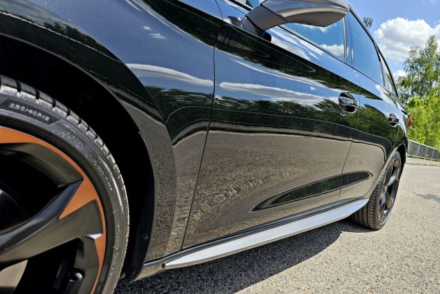 Test CUPRA Leon Sportstourer 2.0 TSI DSG 140 kW (2023)