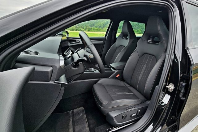 Test CUPRA Leon Sportstourer 2.0 TSI DSG 140 kW (2023)