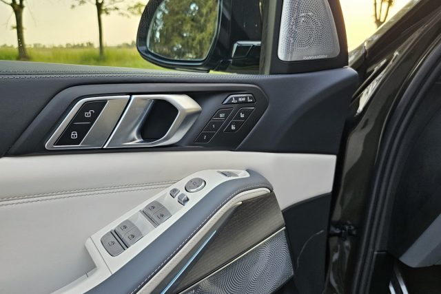 Test BMW X7 M60i xDrive (2023)