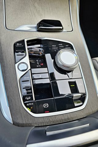 Test BMW X7 M60i xDrive (2023)