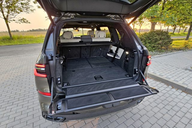 Test BMW X7 M60i xDrive (2023)