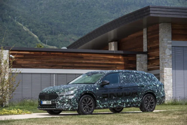 Škoda Superb Combi | nová generace | 2024