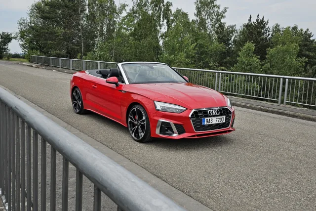 Test Audi A5 Cabriolet 45 TFSI quattro S tronic (2023)