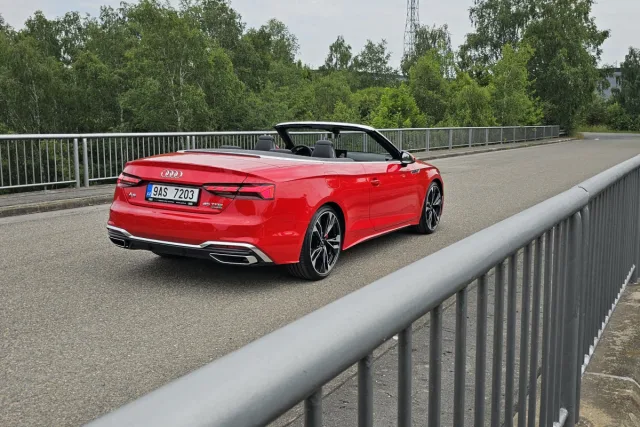 Test Audi A5 Cabriolet 45 TFSI quattro S tronic (2023)