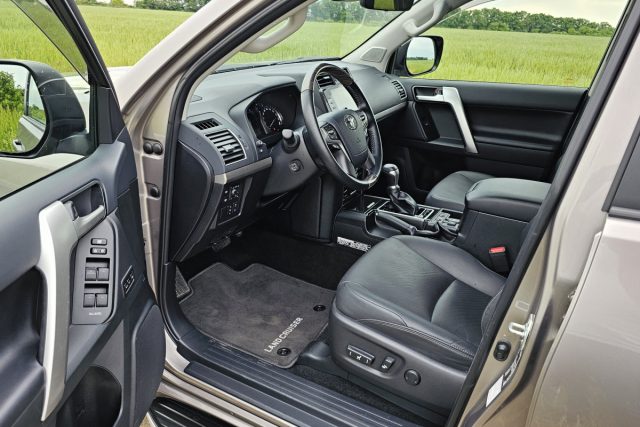 Test Toyota Land Cruiser (2023)