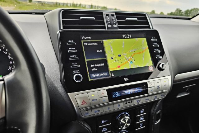 Test Toyota Land Cruiser (2023)