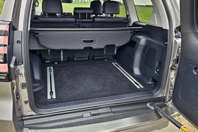 Test Toyota Land Cruiser (2023)