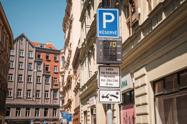 parkovani-zasobování-praha