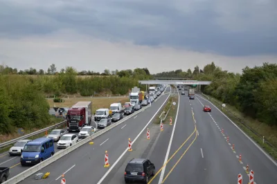 rekonstrukce_dalnice-kolona-zuzeni-RSD