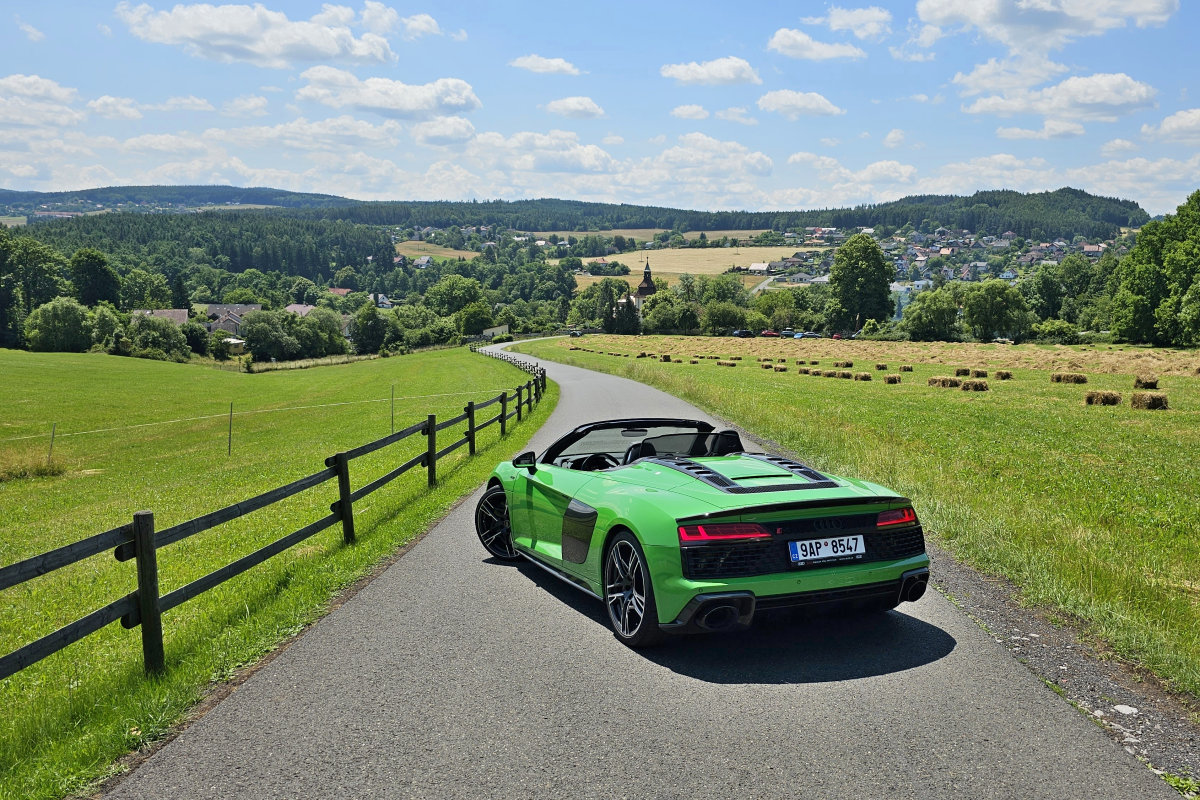 Test Audi R8 Spyder V10 performance quattro (2023)