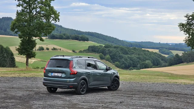 Test Dacia Jogger s vestavbou Pack sleep (2023)