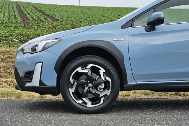 Test Subaru XV e-Boxer (2023)