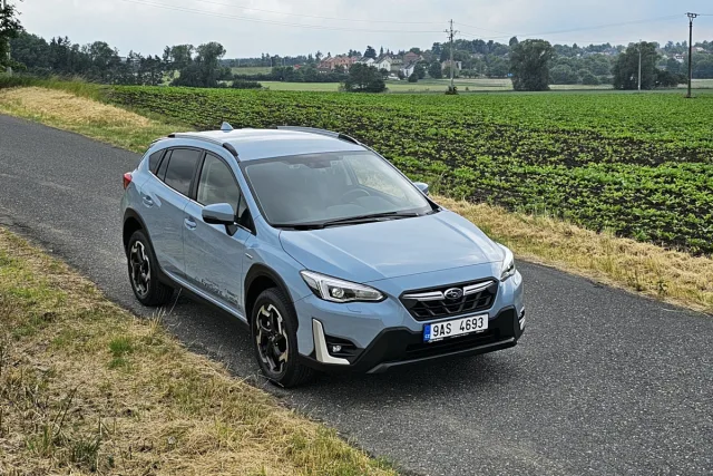 Test Subaru XV e-Boxer (2023)