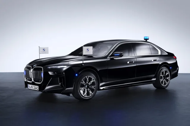 BMW i7 Protection & BMW řady 7 Protection.
