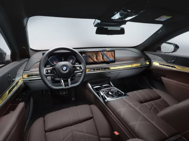 BMW i7 Protection & BMW řady 7 Protection.
