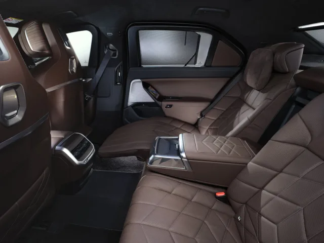 BMW i7 Protection & BMW řady 7 Protection.