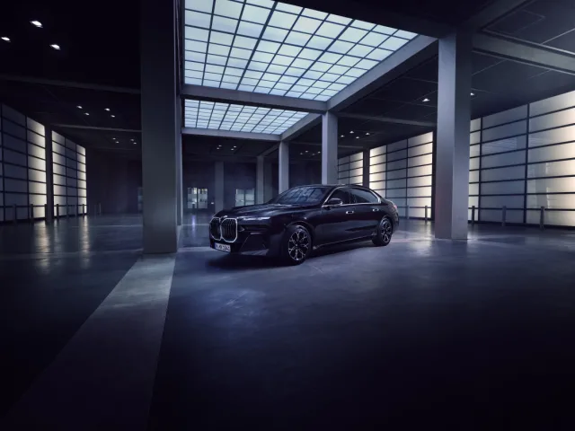 BMW i7 Protection & BMW řady 7 Protection.