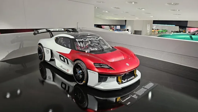 Porsche Museum, Stuttgart (2023)