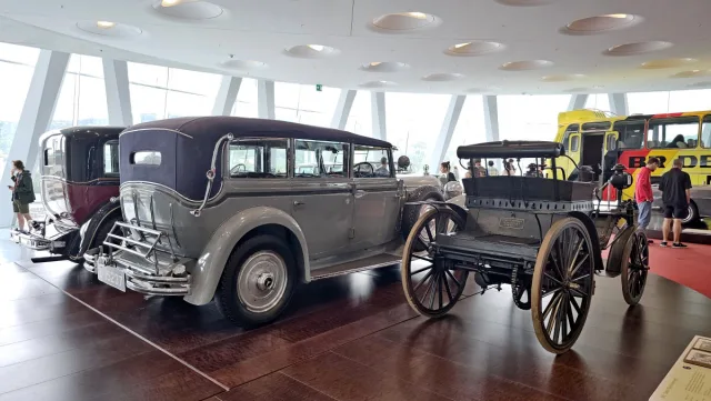 Mercedes-Benz Museum Stuttgart (2023)