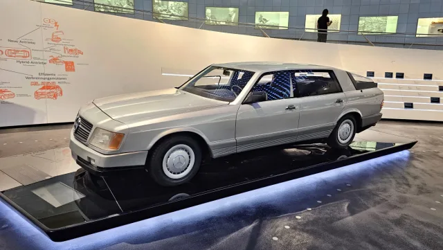 Mercedes-Benz Museum Stuttgart (2023)