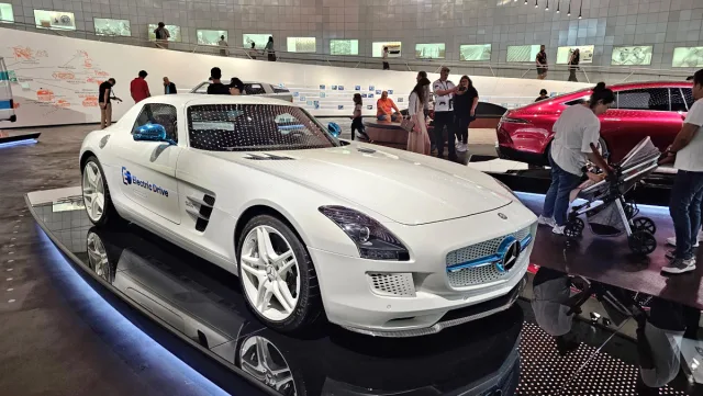 Mercedes-Benz Museum Stuttgart (2023)