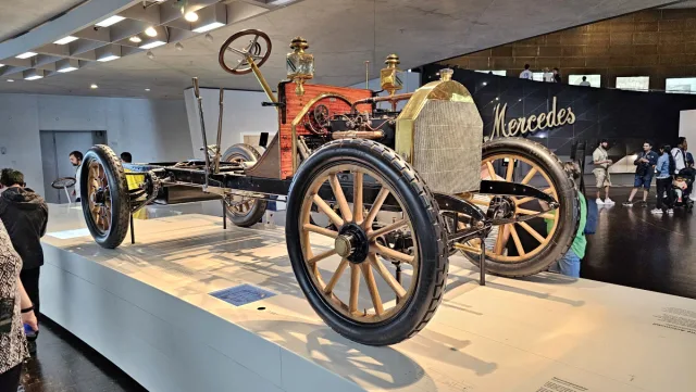 Mercedes-Benz Museum Stuttgart (2023)