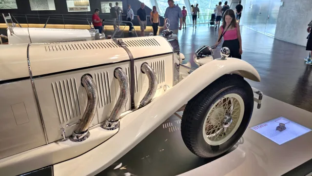 Mercedes-Benz Museum Stuttgart (2023)