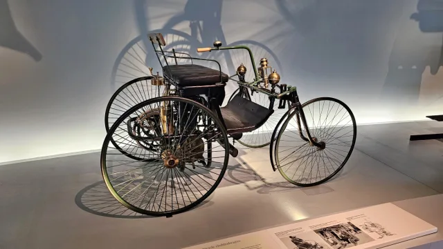 Mercedes-Benz Museum Stuttgart (2023)