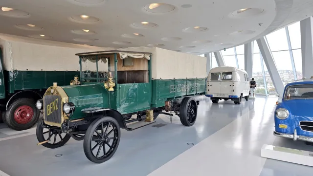 Mercedes-Benz Museum Stuttgart (2023)