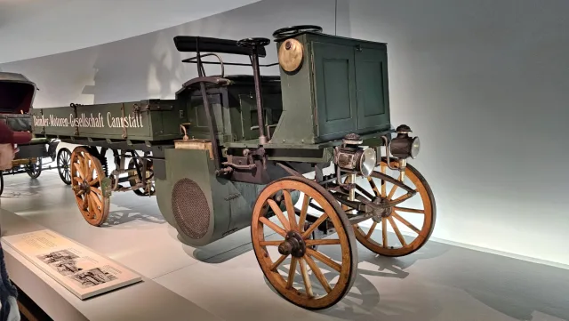 Mercedes-Benz Museum Stuttgart (2023)