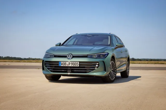 Volkswagen Passat Variant (2023)