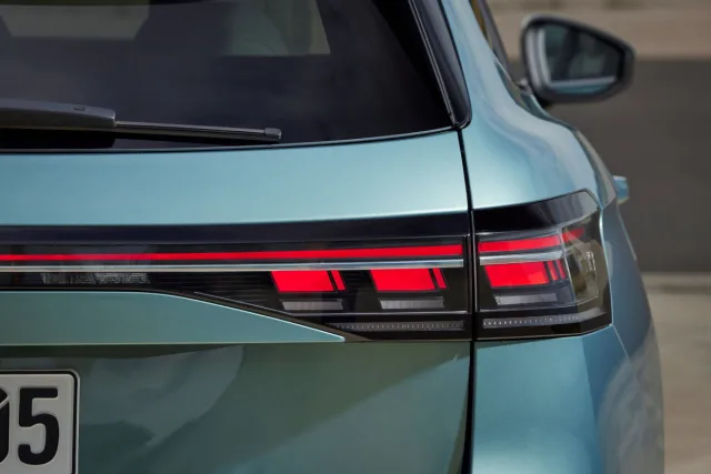 Volkswagen Passat Variant (2023)
