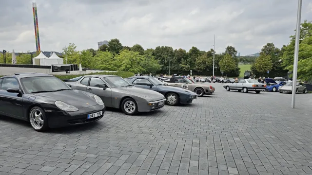 Classics & Coffee u Mercedes-Benz Museum | 13. 8. 2023