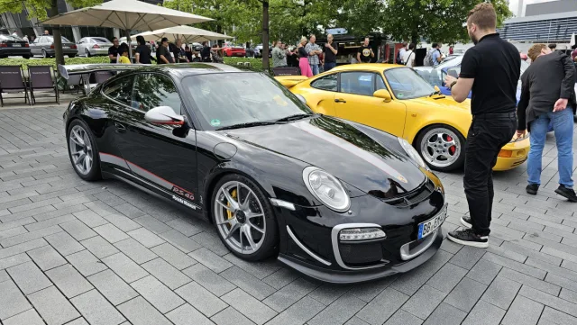 Classics & Coffee u Mercedes-Benz Museum | 13. 8. 2023