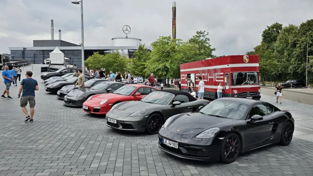 Classics & Coffee u Mercedes-Benz Museum | 13. 8. 2023