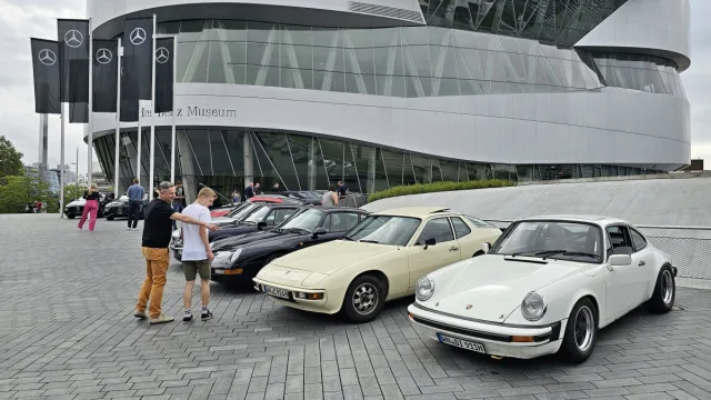 Classics & Coffee u Mercedes-Benz Museum | 13. 8. 2023