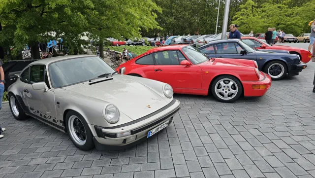 Classics & Coffee u Mercedes-Benz Museum | 13. 8. 2023