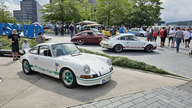 Classics & Coffee u Mercedes-Benz Museum | 13. 8. 2023