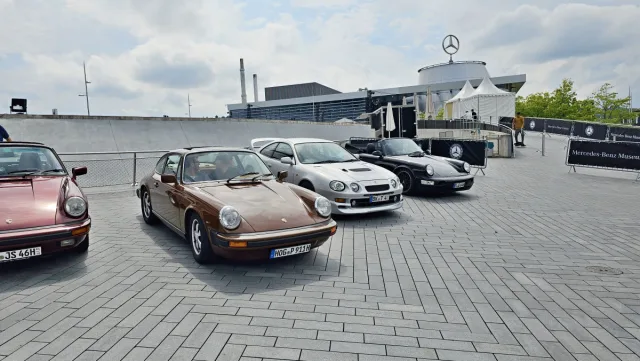 Classics & Coffee u Mercedes-Benz Museum | 13. 8. 2023