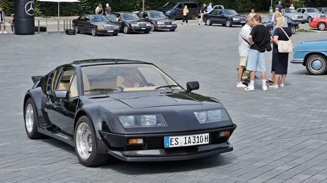 Classics & Coffee u Mercedes-Benz Museum | 13. 8. 2023