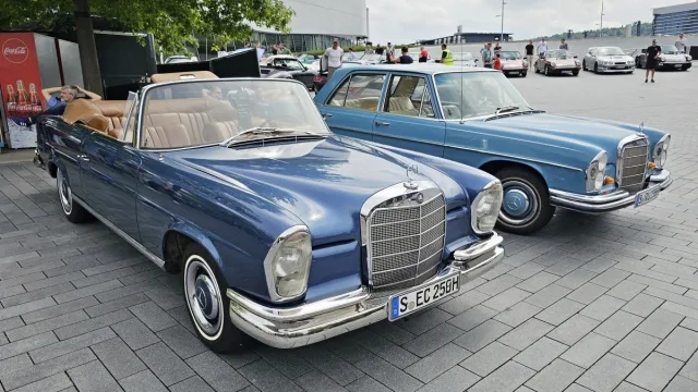 Classics & Coffee u Mercedes-Benz Museum | 13. 8. 2023