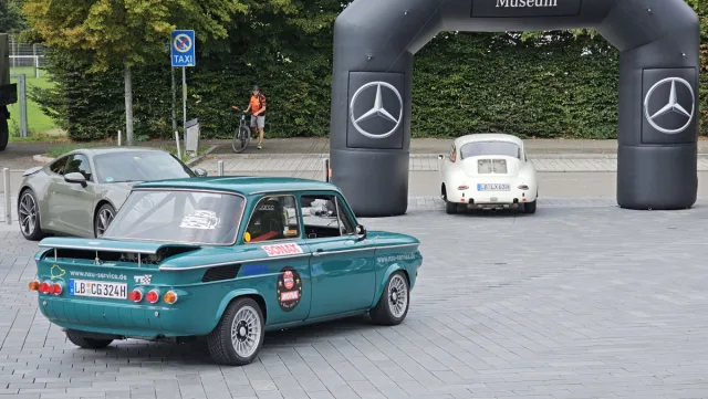 Classics & Coffee u Mercedes-Benz Museum | 13. 8. 2023