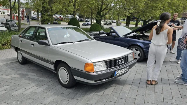 Classics & Coffee u Mercedes-Benz Museum | 13. 8. 2023