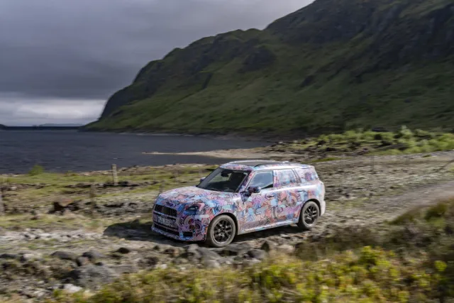 S novou generací MINI Countryman napříč Skotskou vysočinou