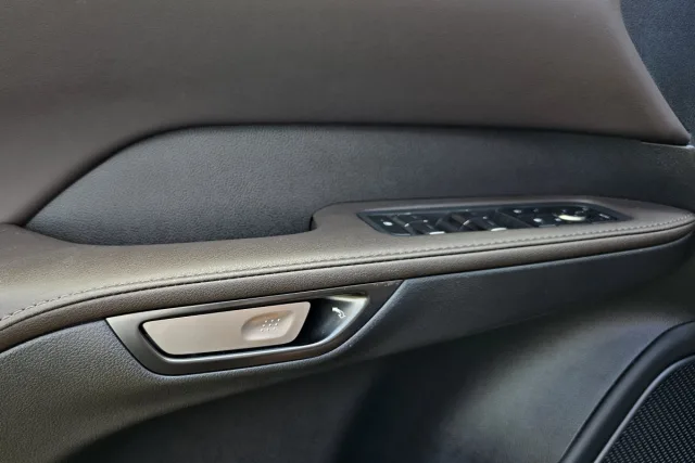 Test Lexus RX 350 h (2023)