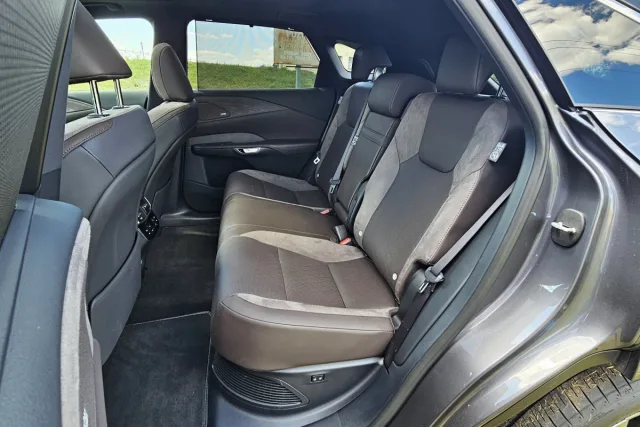 Test Lexus RX 350 h (2023)